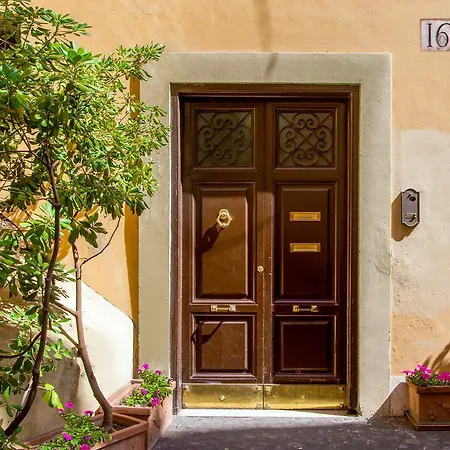 Maison Borghese Rom